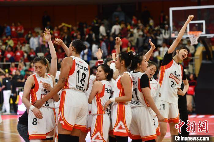 WCBA::四川女篮力克东莞女篮 连续三年挺进WCBA总决赛