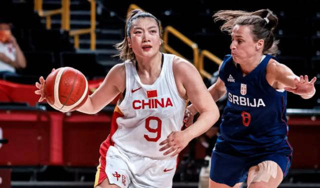 【九球体育】李月汝：跳出WCBA舒适圈的典范，带领中国女篮走向世界