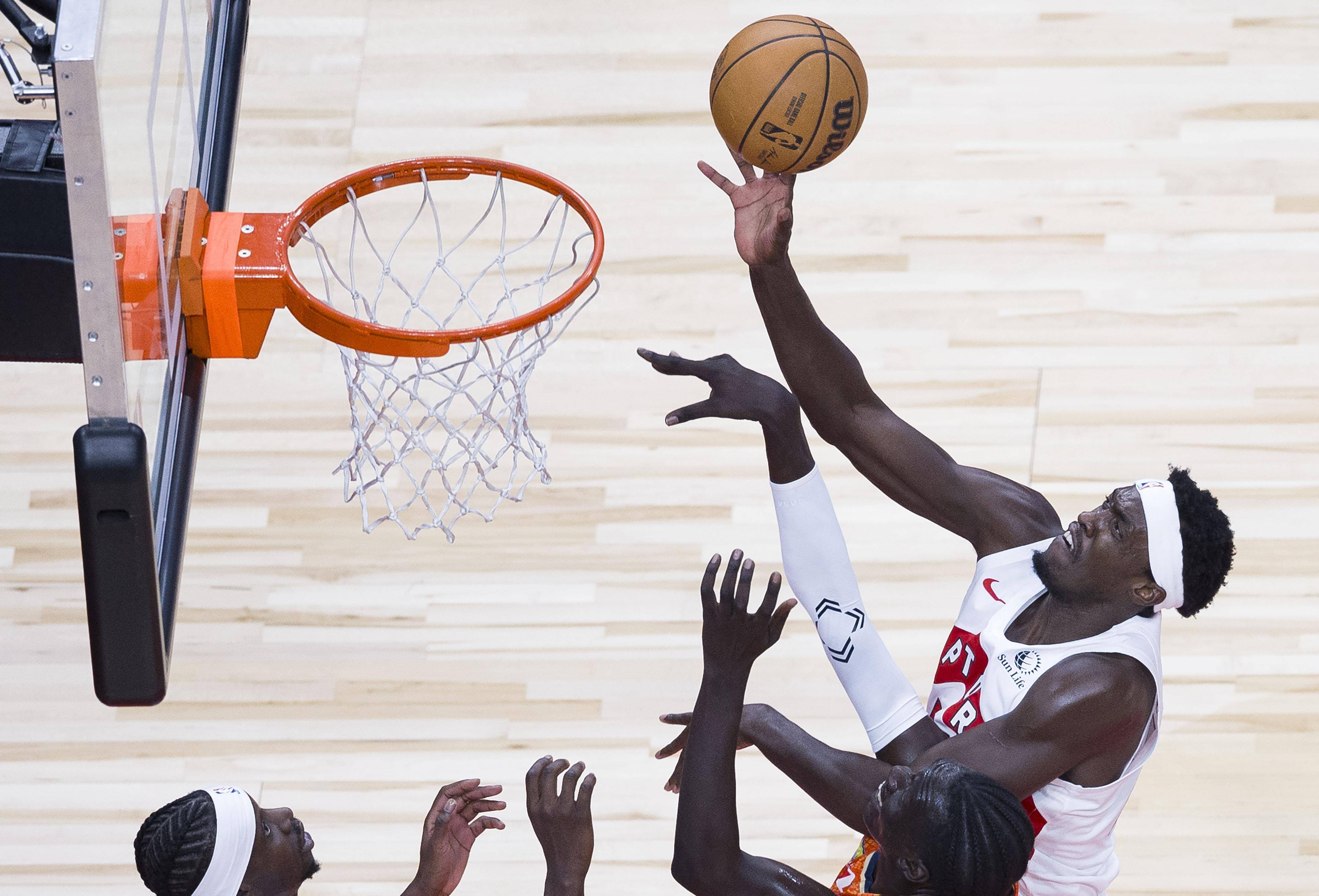 （体育）篮球-NBA季前赛：猛龙胜澳大利亚凯恩斯毒蛇