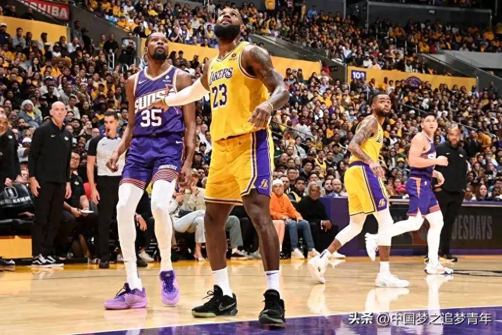 【九球体育】闲话NBA：杜兰特空砍39分，詹姆斯老当益壮，浓眉30+12雄起