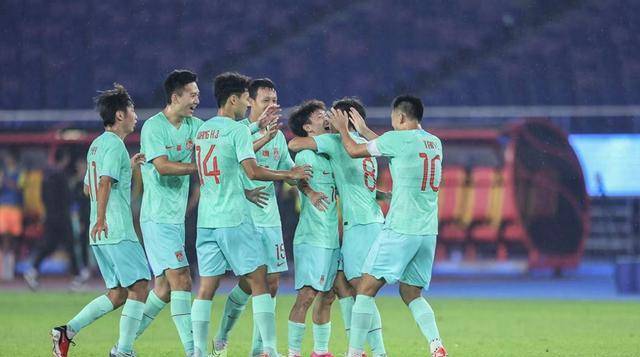 火箭大胜国王3连胜:4-0！国足大胜缅甸迎两连胜火箭大胜国王3连胜，主帅盛赞3人，球迷发现3个事实