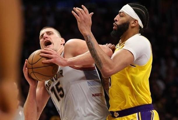 NBA常规赛比赛前瞻:湖人vs掘金比分预测