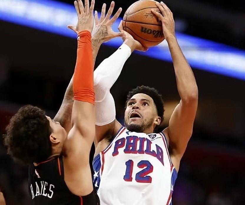 NBA东部最新积分榜：76人豪取7连胜领跑76人力克步行者8连胜，绿军紧追，奇才8战6负