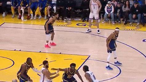 NBA常规赛:霍尔姆格伦36+10生涯夜雷霆送勇士六连败亚历山大40分亚历山大40分库里复出25分。