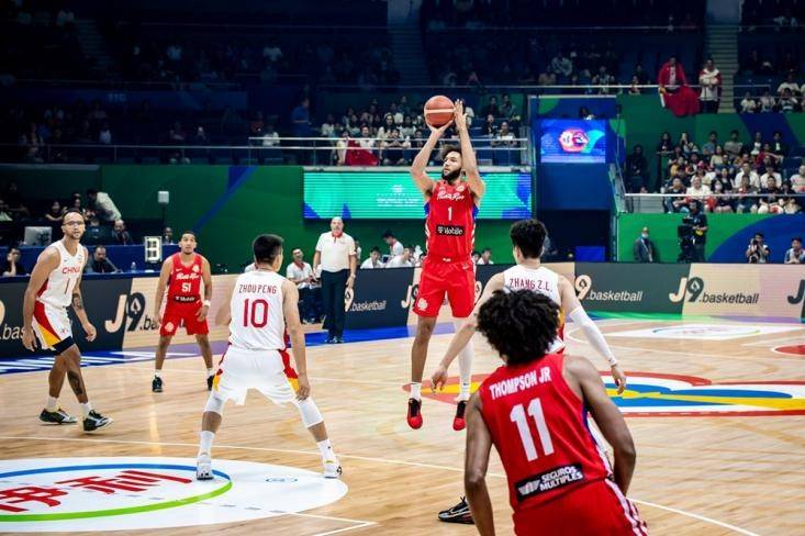 2023 FIBA篮球世界杯：中国队不敌塞尔维亚队-J9篮球说