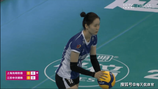 上海女排3-0横扫江苏，终结对手不败神话，豪取B组7连胜