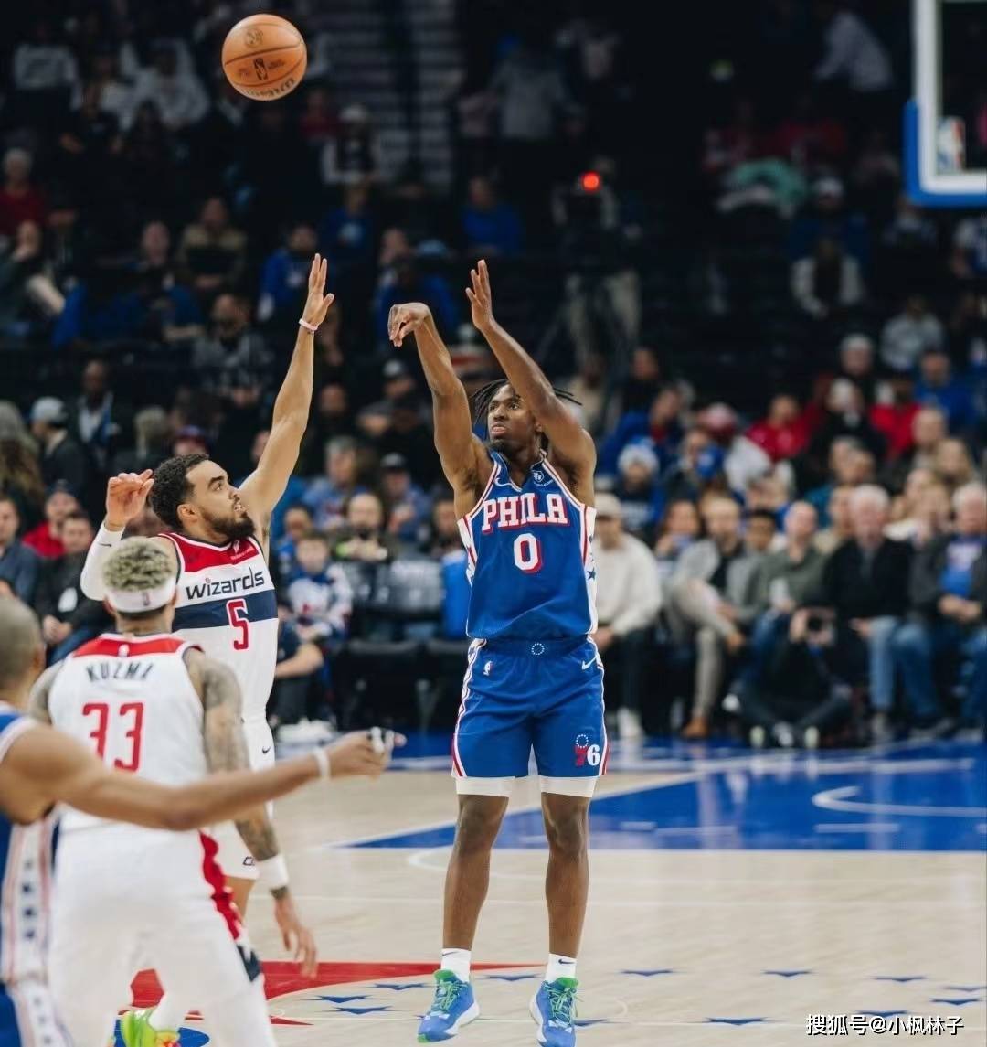 76人大胜送奇才五连败::NBA常规赛：76人主场大胜奇才76人大胜送奇才五连败，恩比德34+10+6 马克西24+6