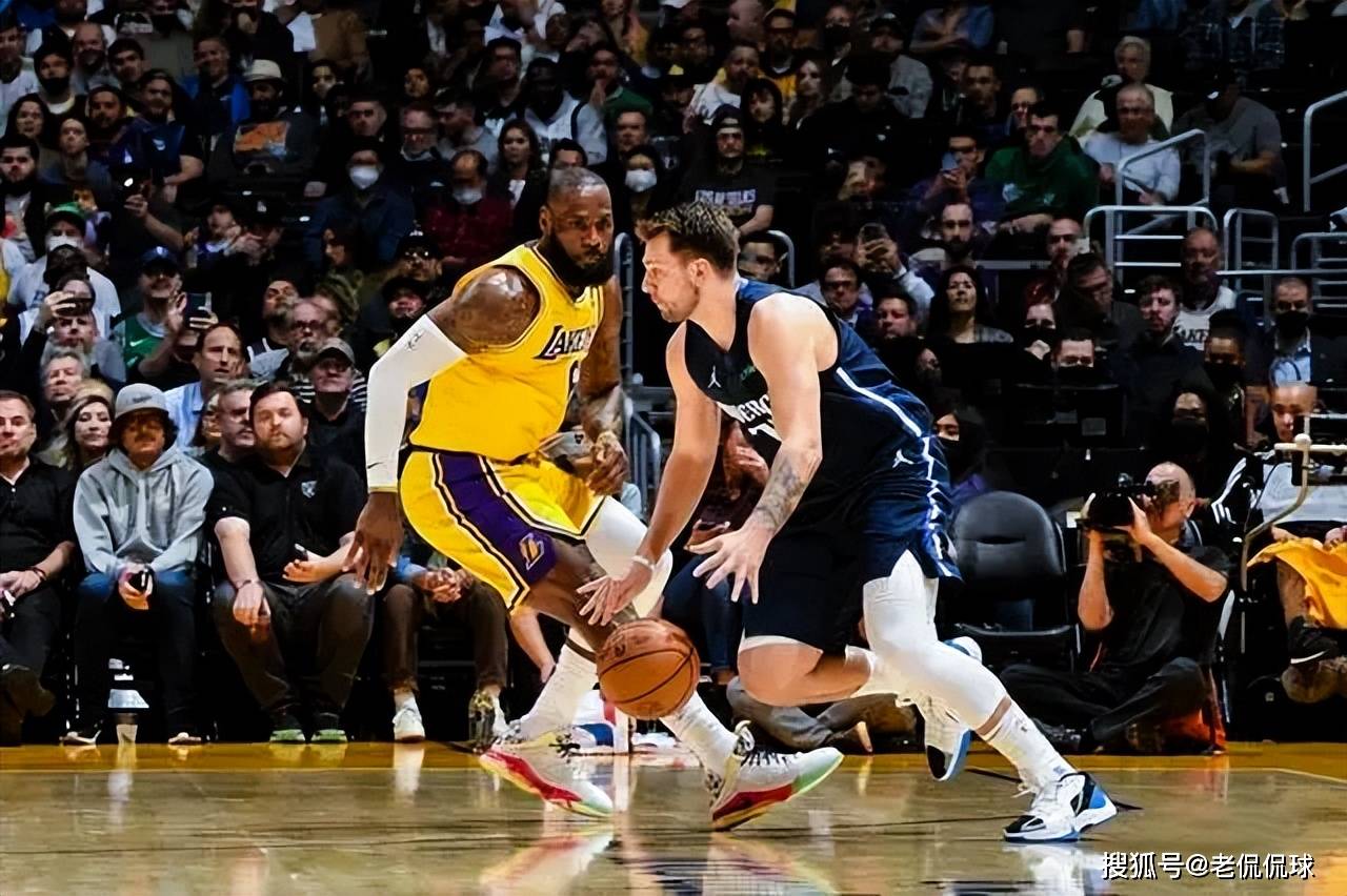 NBA::狂输73分！创NBA最大分差纪录！仅过2个赛季NBA，悄悄成了西部大黑马