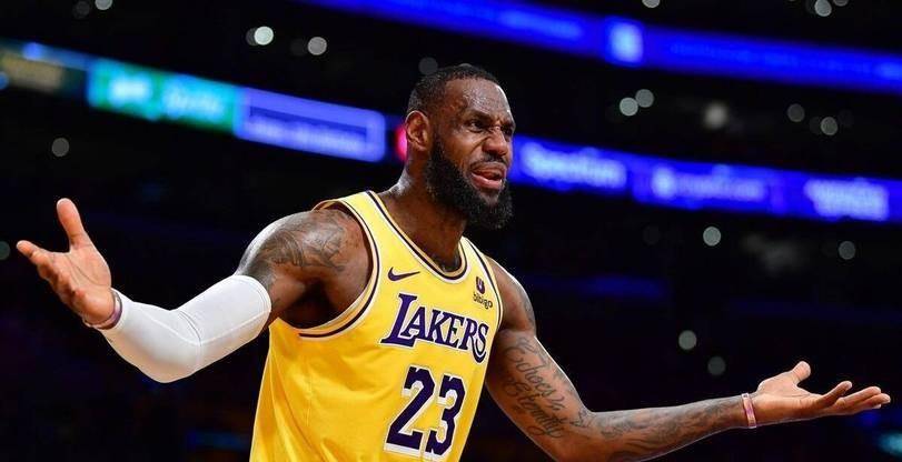 NBA全明星::出道即巨星NBA全明星，20岁就入选全明星！盘点NBA历史十大最年轻全明星