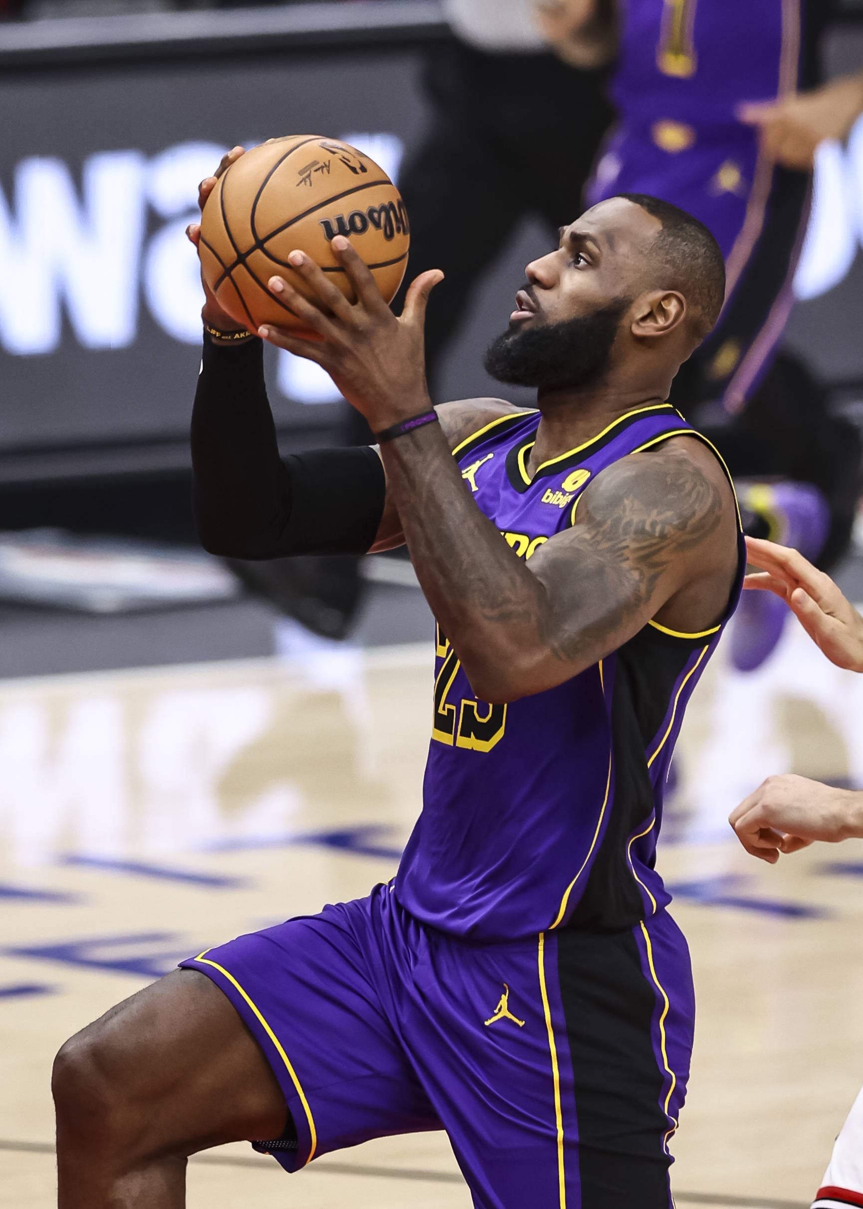 NBA全明星::库里为啥落选NBA全明星首发NBA全明星？两项投票拖了后腿