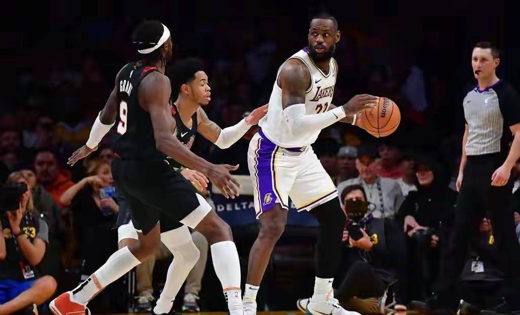 NBA全明星::NBA全明星投票NBA全明星，联盟正在去詹姆斯化，淡化单一球星影响！