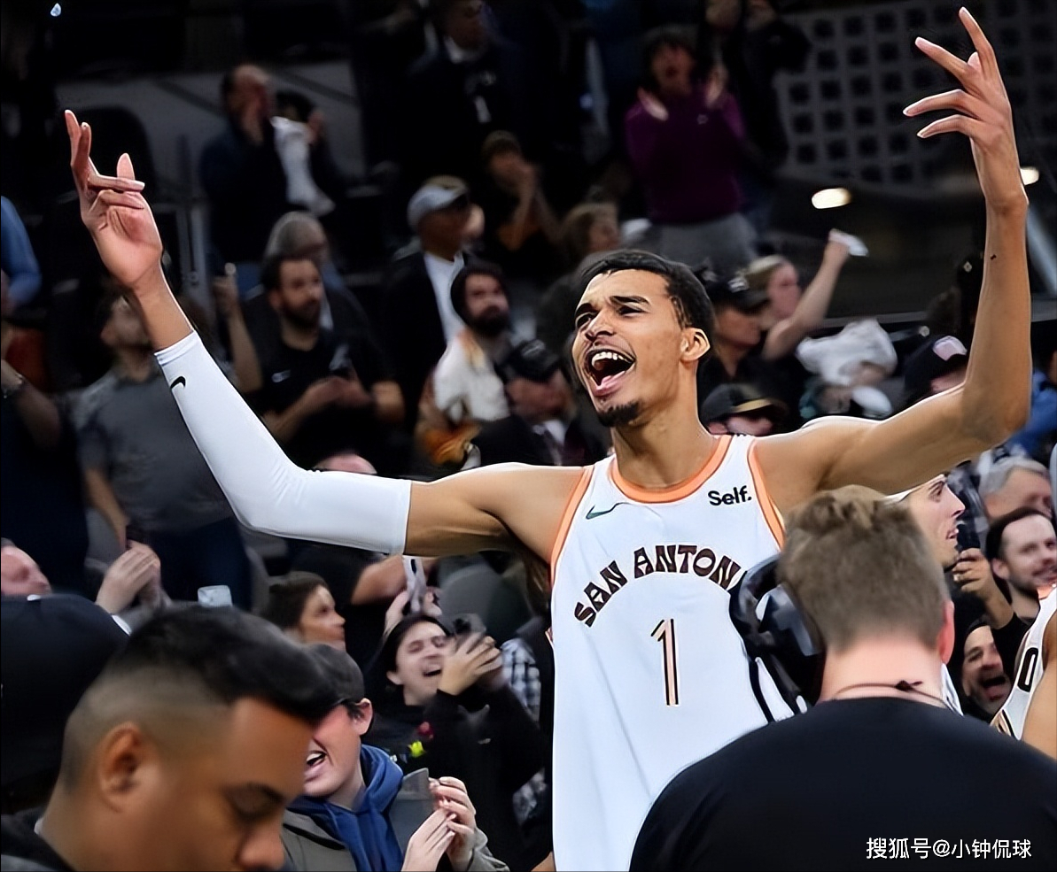 文班亚马::不吹牛文班亚马！文班亚马是詹姆斯之后NBA最强的状元秀