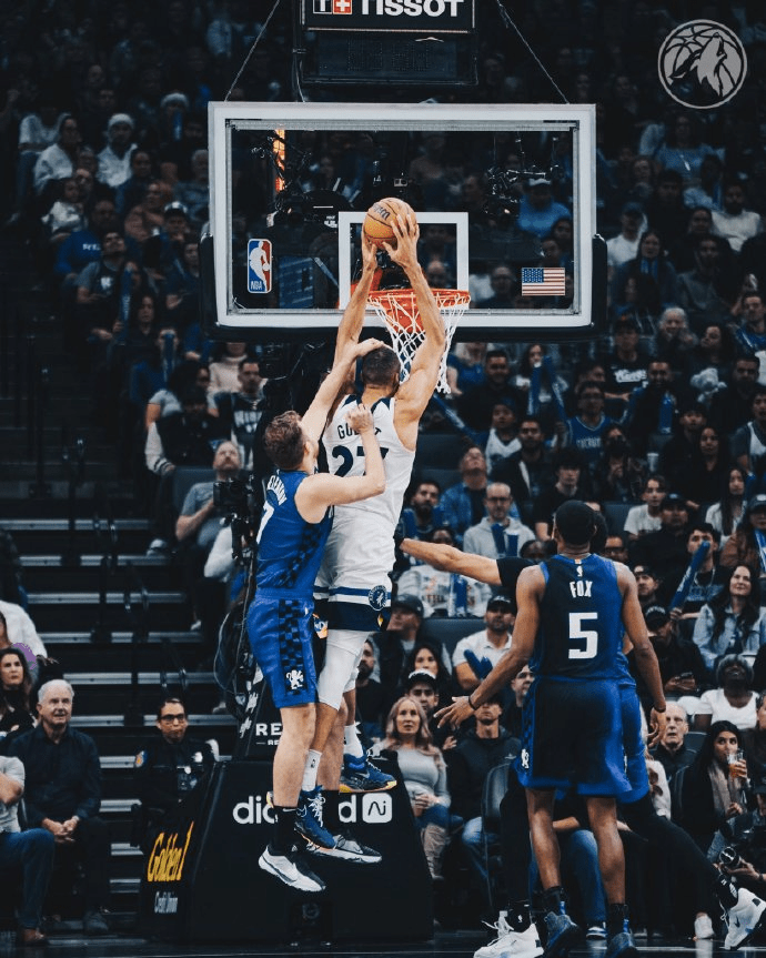 凯尔特人,公牛,鹈鹕::12月24日数评NBA：快船惨败凯尔特人凯尔特人,公牛,鹈鹕，火箭力克鹈鹕，湖人止连败