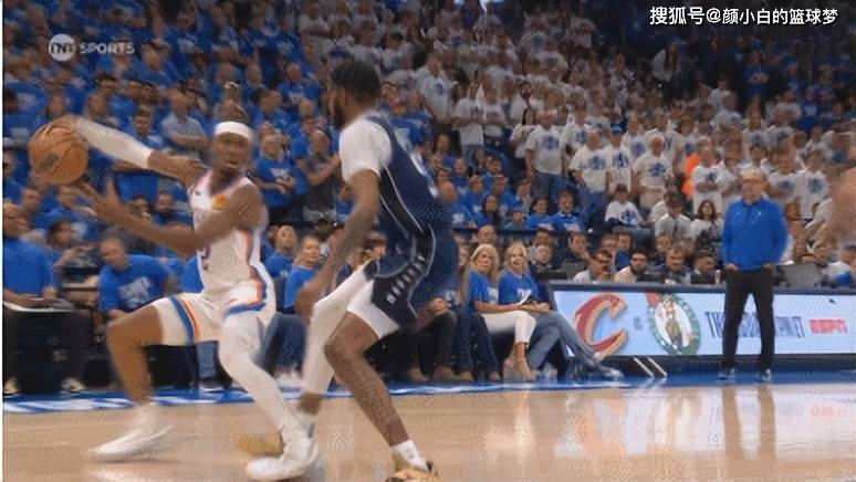 雷霆,独行侠,亚历山大::NBA季后赛：雷霆大胜独行侠总分1-0 亚历山大29+9欧东合砍39分