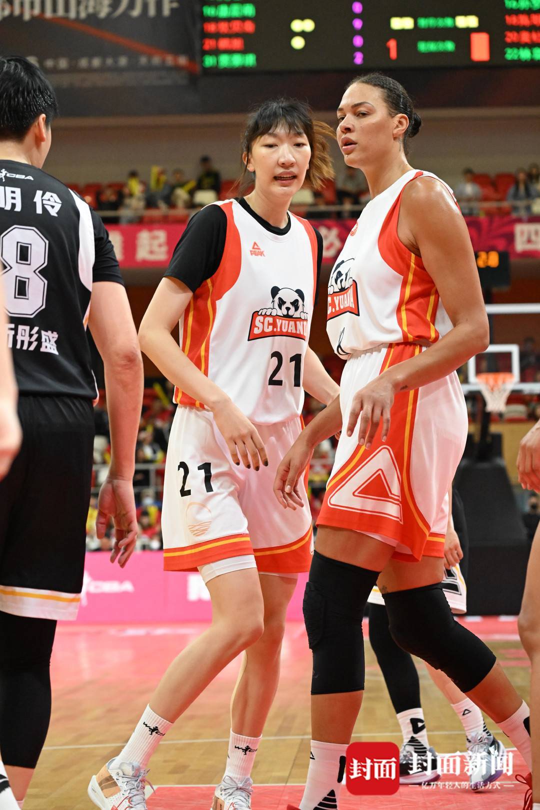 WCBA::四川女篮81:76战胜东莞 挺进WCBA总决赛