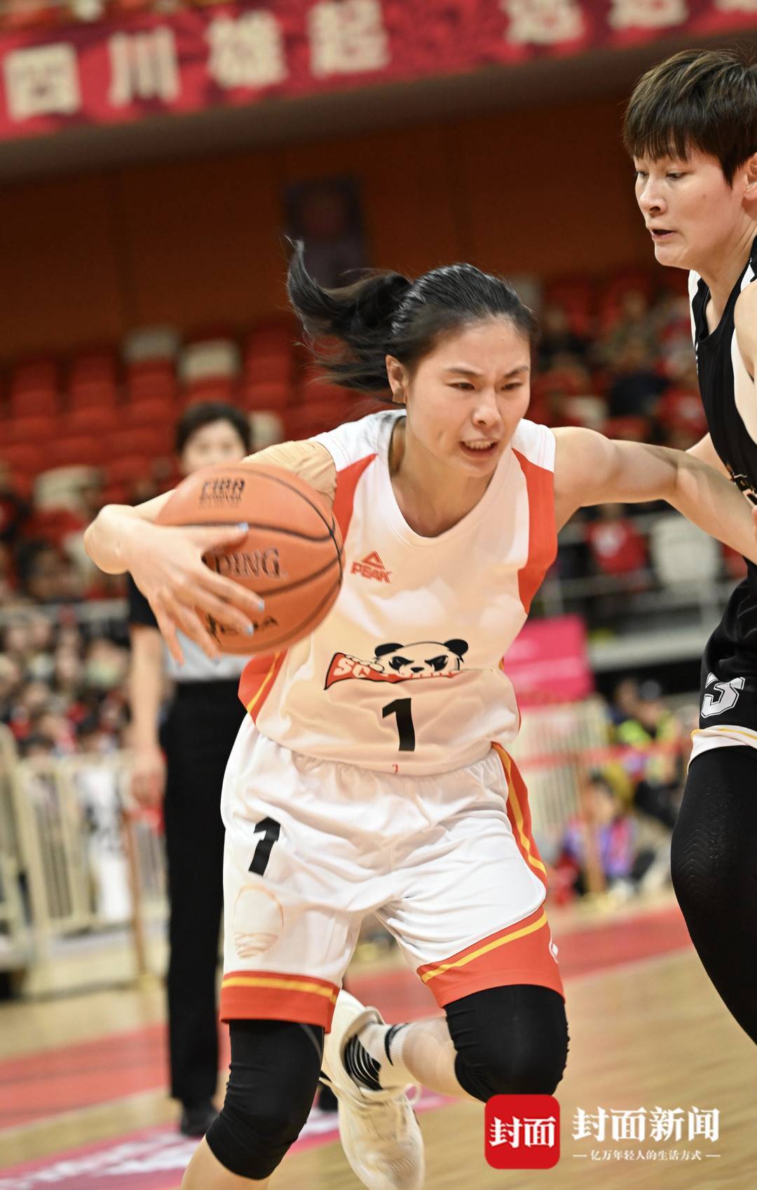 WCBA::四川女篮81:76战胜东莞 挺进WCBA总决赛