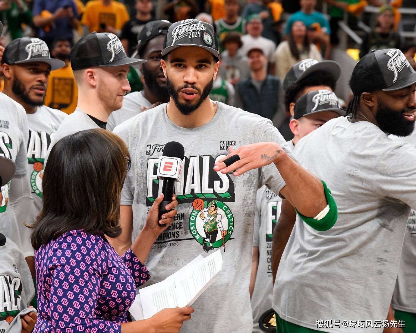 凯尔特人::NBA东部决赛凯尔特人，凯尔特人105-102险胜步行者，凯尔特人4-0横扫步行者晋级总决赛