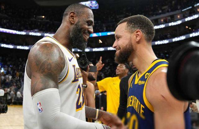 NBA::悄悄打破NBA纪录NBA，历史首人！NBA被低估的球队，有望逆袭冲冠