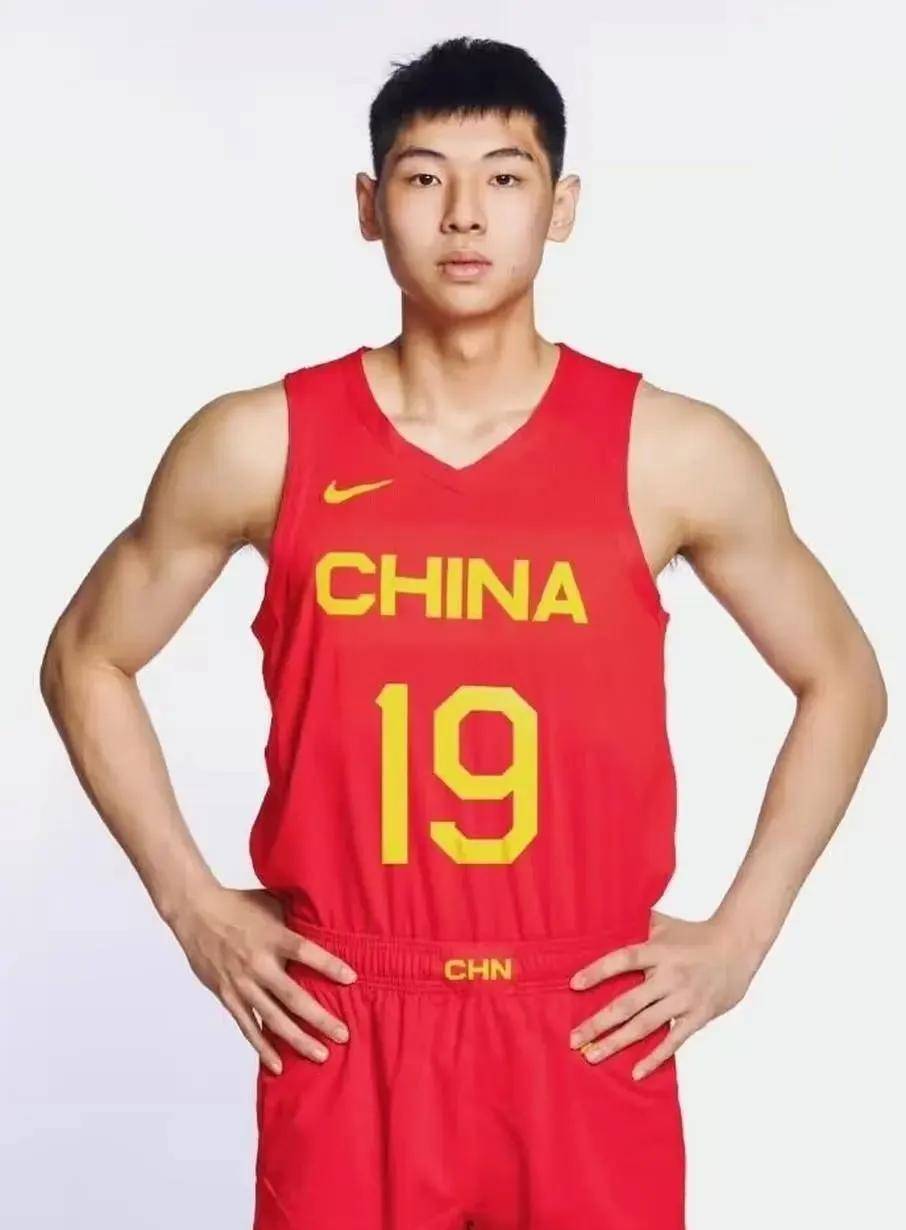 NBA::流弊NBA！签约开拓者！NBA又有中国球员了！