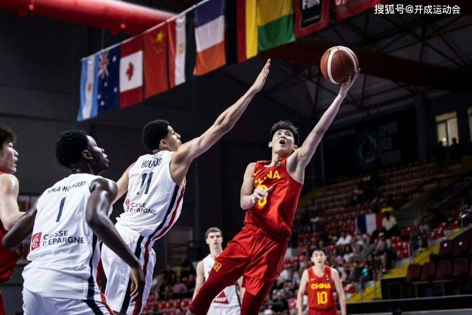 男篮::中国男篮真正有希望了男篮！U17男篮世界杯：中国队73-70击败法国