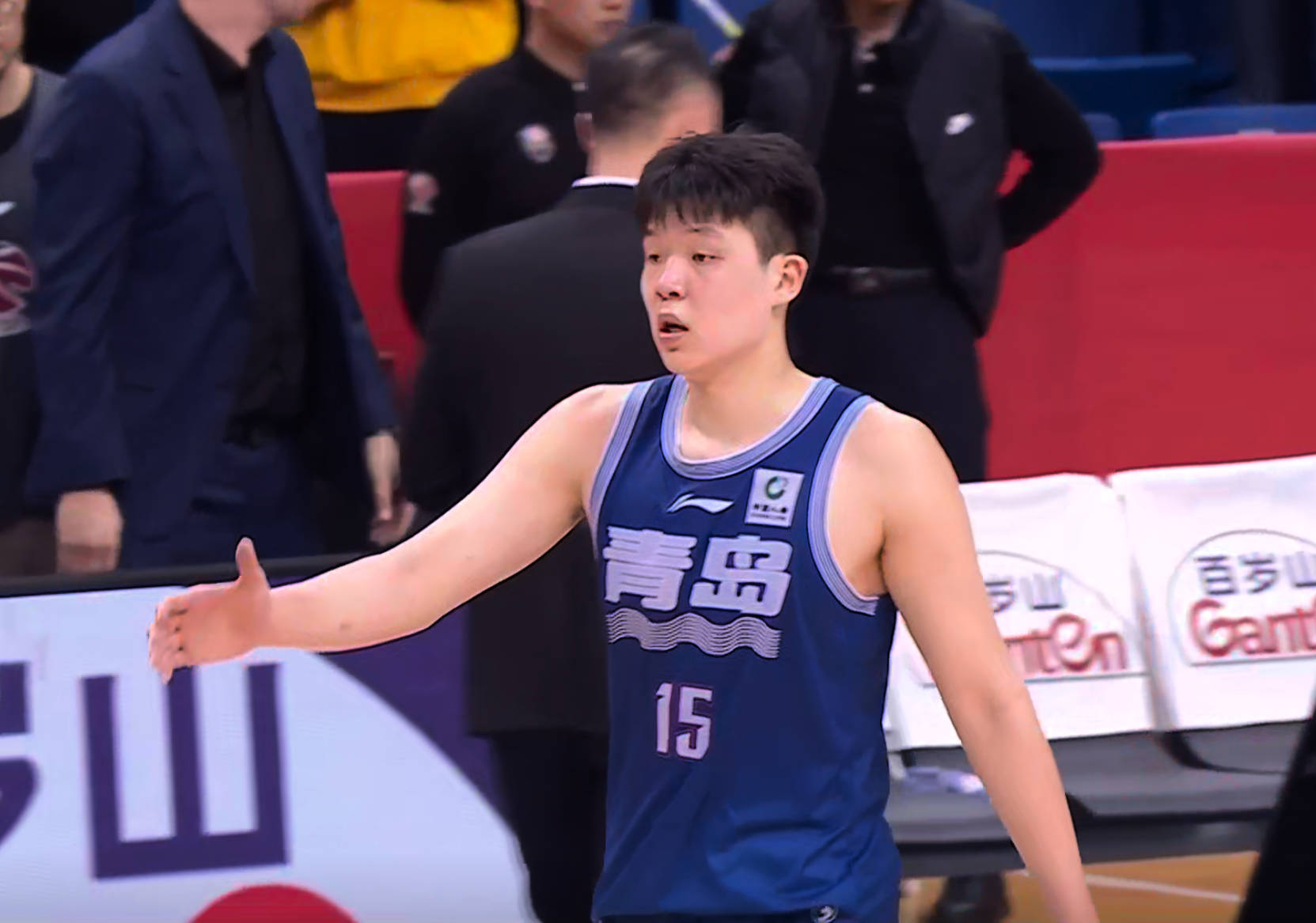 男篮::终于来了男篮！NBA专程向青岛男篮索要杨瀚森！承诺保底首轮被选中？