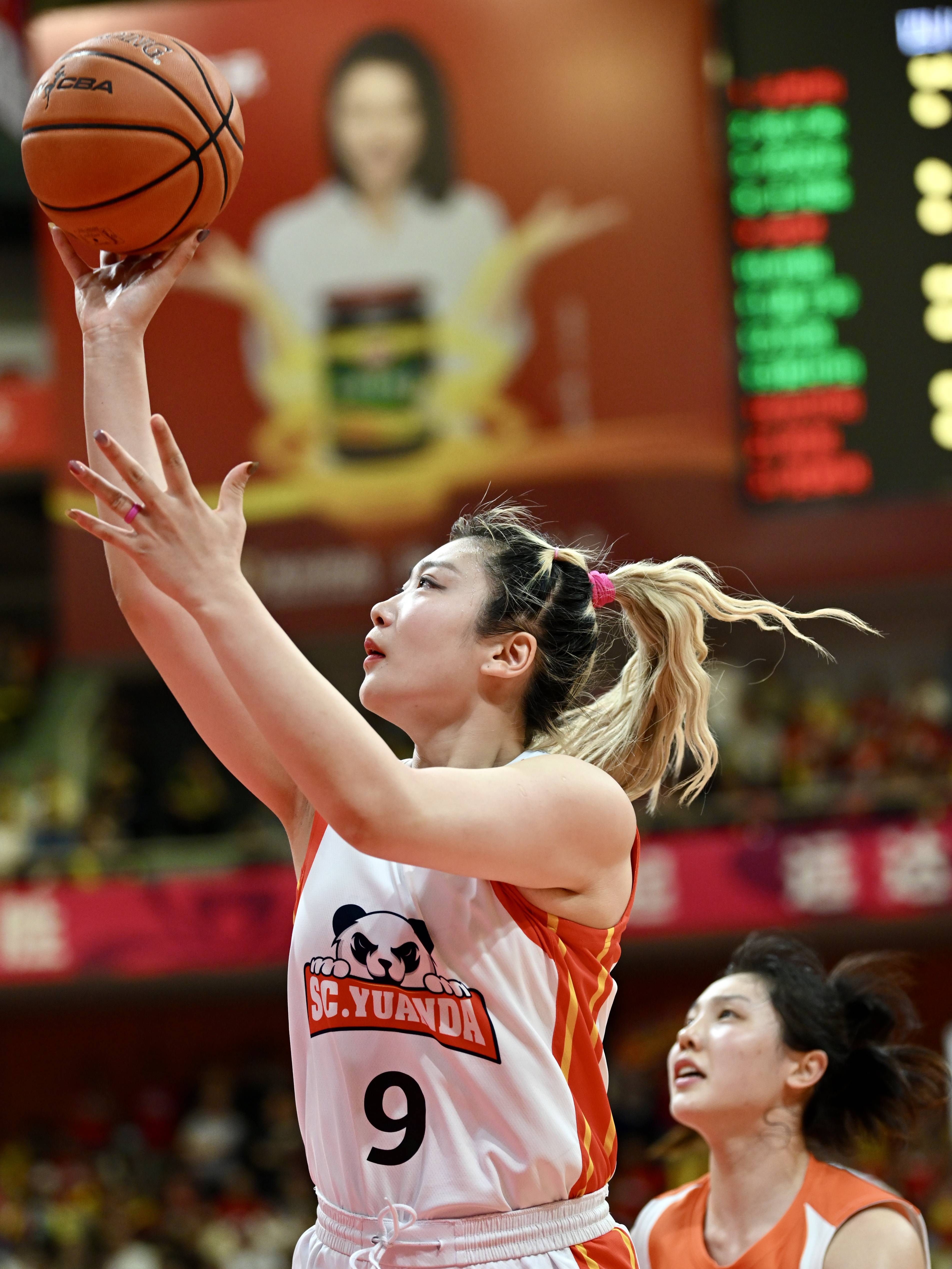 WCBA::坎贝奇复出助四川女篮78比70击败内蒙古队WCBA，3天后WCBA一战定冠军