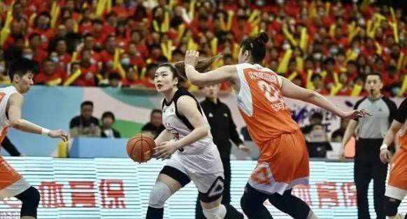 WCBA::WCBA总决赛：四川女篮3-2力挫内蒙古成功卫冕