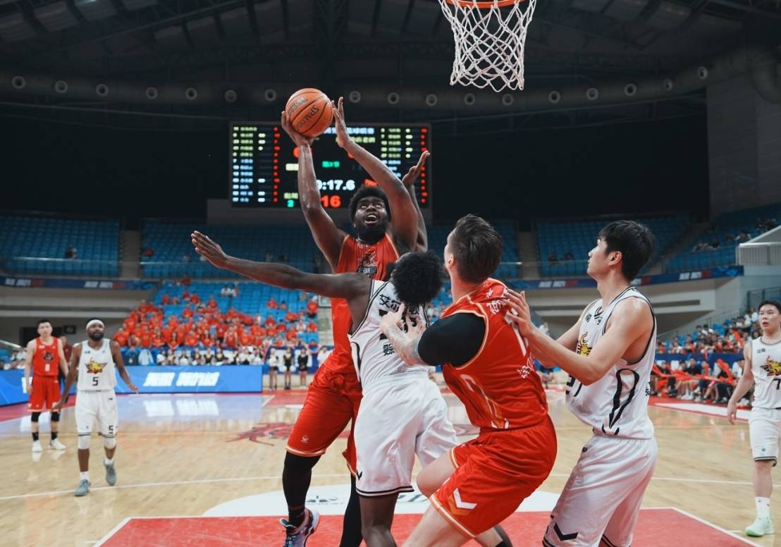 NBL::安徽vs香港前瞻：琼斯大战约翰逊NBL，NBL榜首大战细节决定成败