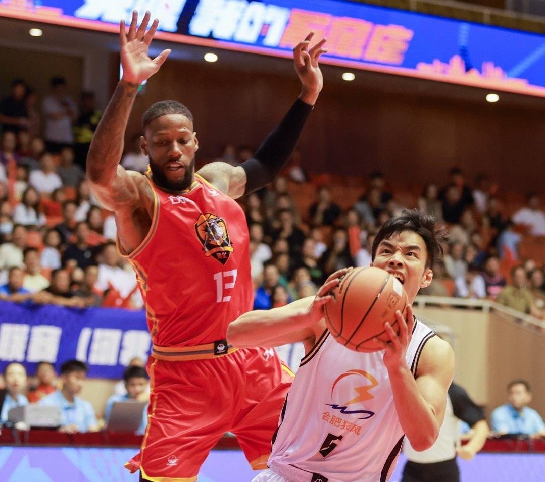 NBL::NBL积分榜NBL，香港独占榜首，江苏又爆冷战胜安徽，威姆斯带队取胜