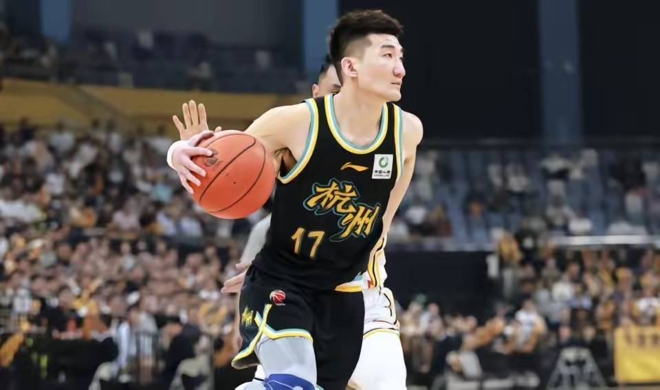 NBL::锁定NBL大合同！孙铭徽NBL，牛啊！不愧是中国男篮第一后卫…