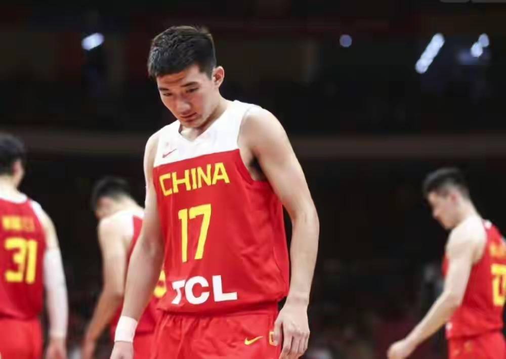 NBL::锁定NBL大合同！孙铭徽NBL，牛啊！不愧是中国男篮第一后卫…