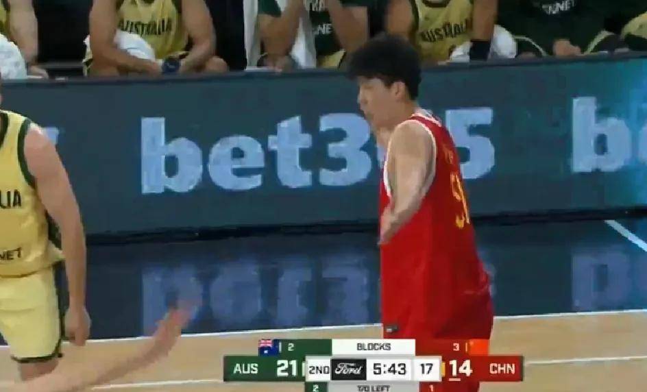 NBL::拿下NBL大合同！余嘉豪NBL，牛掰！中国男篮首发核心真有能耐……