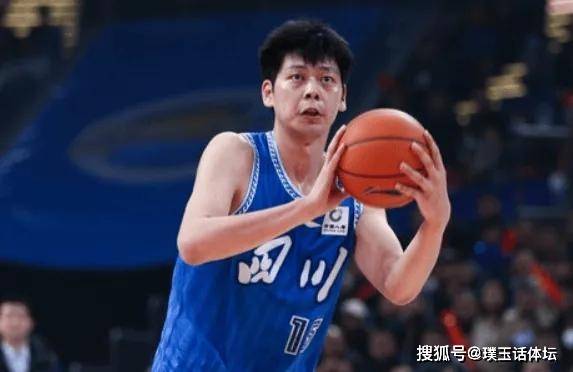 CBA::CBA最新消息！山东男篮9人离队名单曝光CBA，贾诚焦海龙下家出炉