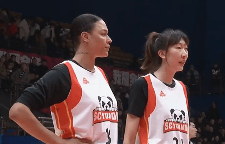 WCBA::WCBA也要搞双外？女篮实力本就在下滑WCBA，姚明真打算破罐子破摔？