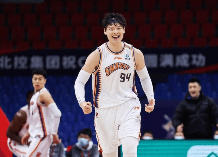 CBA::CBA职业化的一大步！史上最重磅交易未涉及任何现金CBA，有NBA内味了