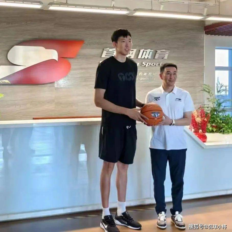 NBA::确定！再见NBA，NBA，不回去了，加盟中国联赛，考辛斯终于来了