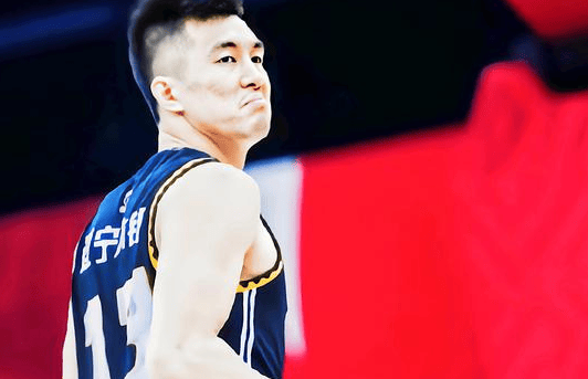 NBA::什么仇怨NBA？辽媒挖郭艾伦经纪人黑料：炒作汤杰NBA选秀 讥讽张镇麟