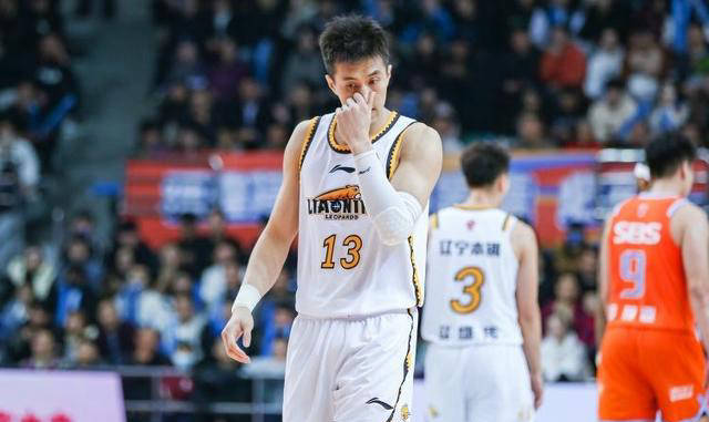 CBA::CBA下赛季备受瞩目的3位球员CBA，胡明轩或将争夺MVP殊荣！