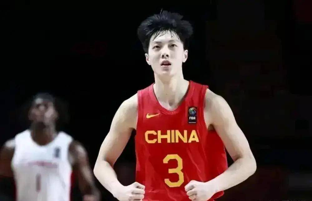 CBA::CBA新赛季看好四位后场选手CBA，他们也极有可能夺CBA常规赛MVP！