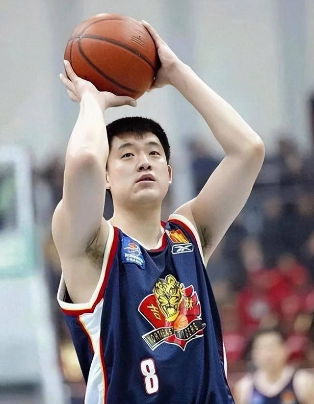 CBA::CBA历史30大本土球星排名